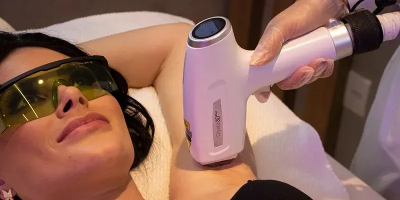 Cursos Just Laser Academy — óculos com densidade óptica por comprimento de onda